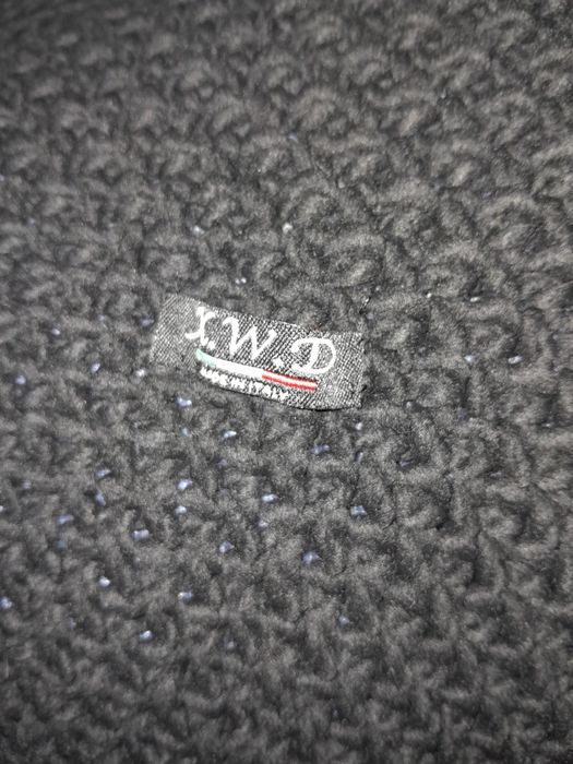 Жилетка-кардиган вязаная