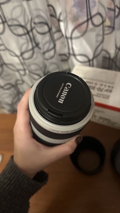 Canon EF 70-300mm f/4-5.6L IS USM