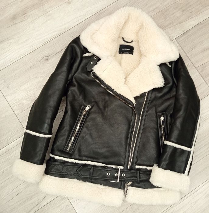 Kurtka Stradivarius skórzana kożuszek kożuch zimowa zimowy płaszcz