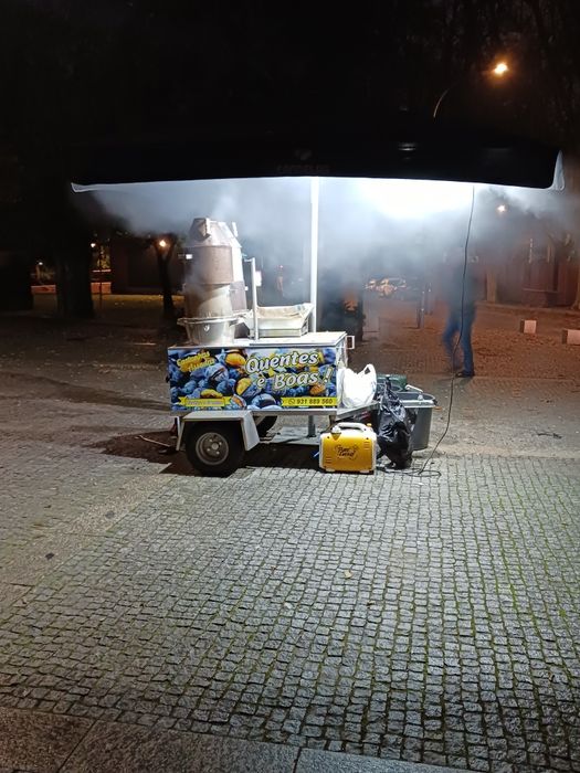 Fazemos enventos castanhas 
Escolas,empresas,junta de freguesia etc...