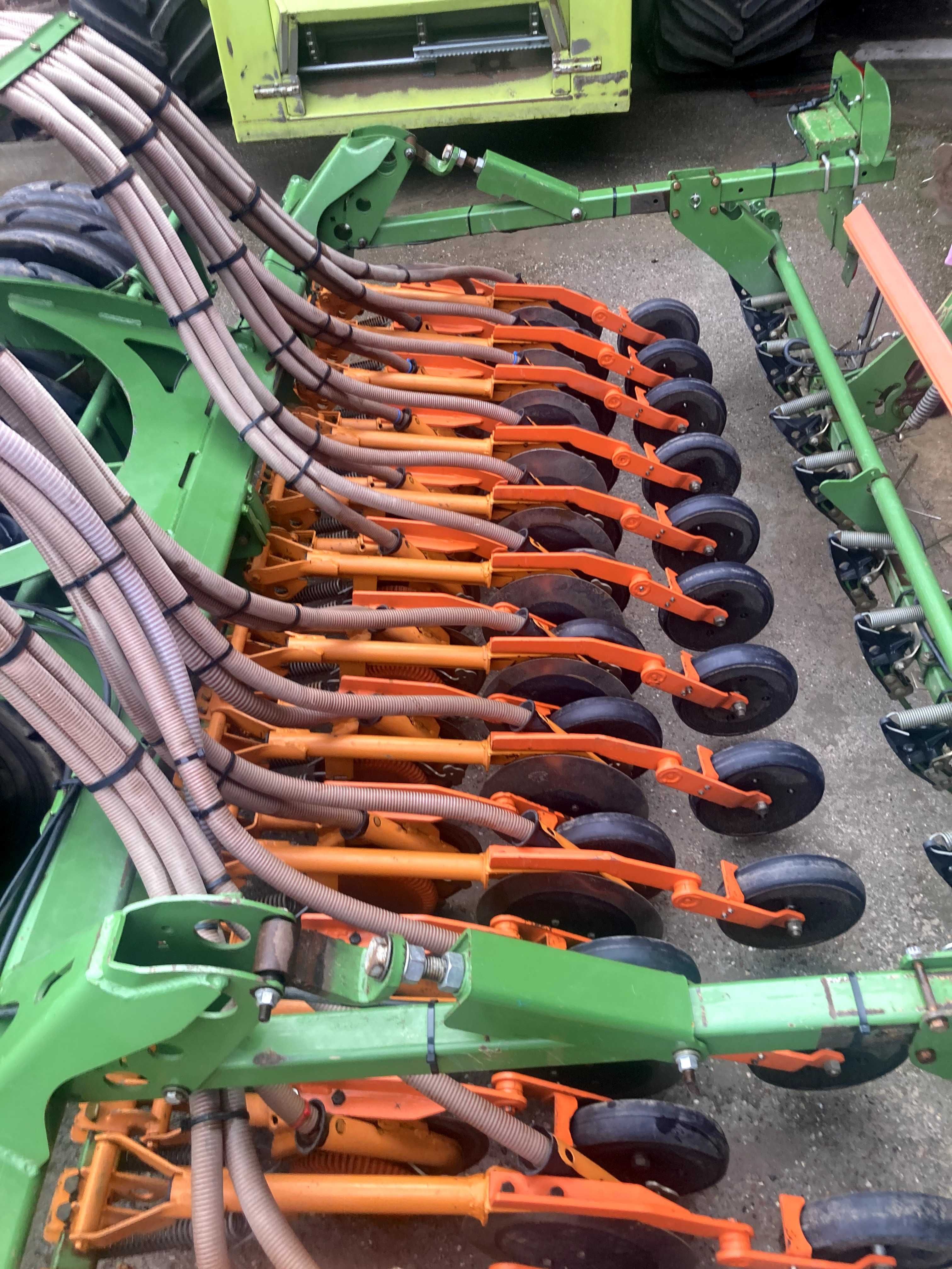 Amazone Cirrus 3001 Specjal Agregat uprawowo siewny