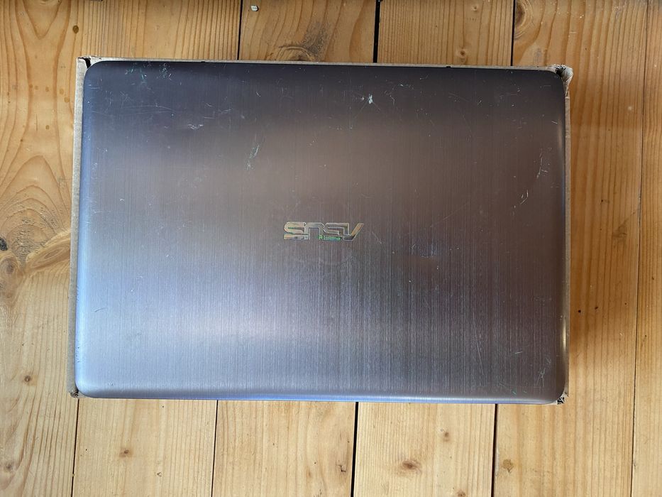 Ноутбук асус на запчастини е403n