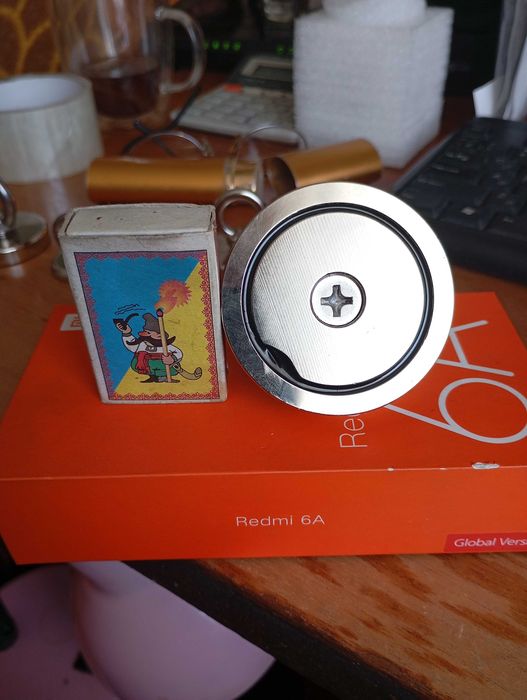 Магнит неодимовый.