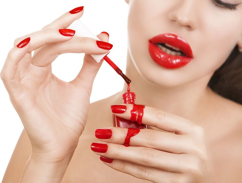 Сдам рабочее место маникюр педикюр