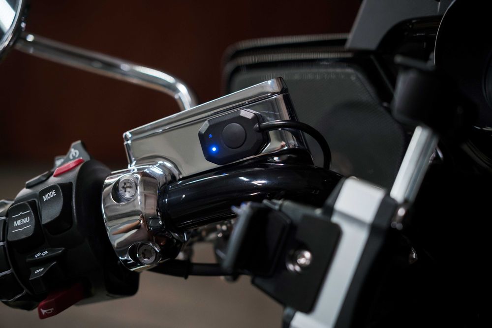 BMW R18 із Японії