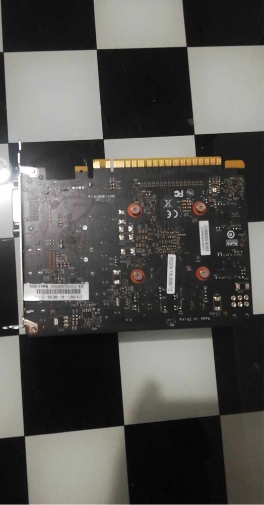 Karta graficzna NVIDIA GTX 1050Ti 4gb