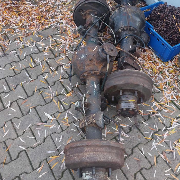 Most tylni Robur 4x4 przyczepa