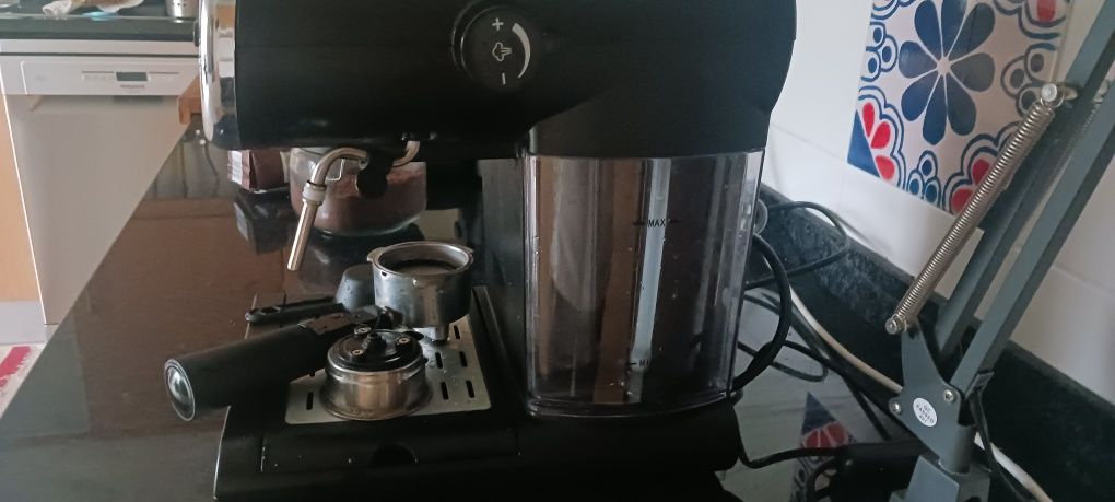 Máquina de café expresso