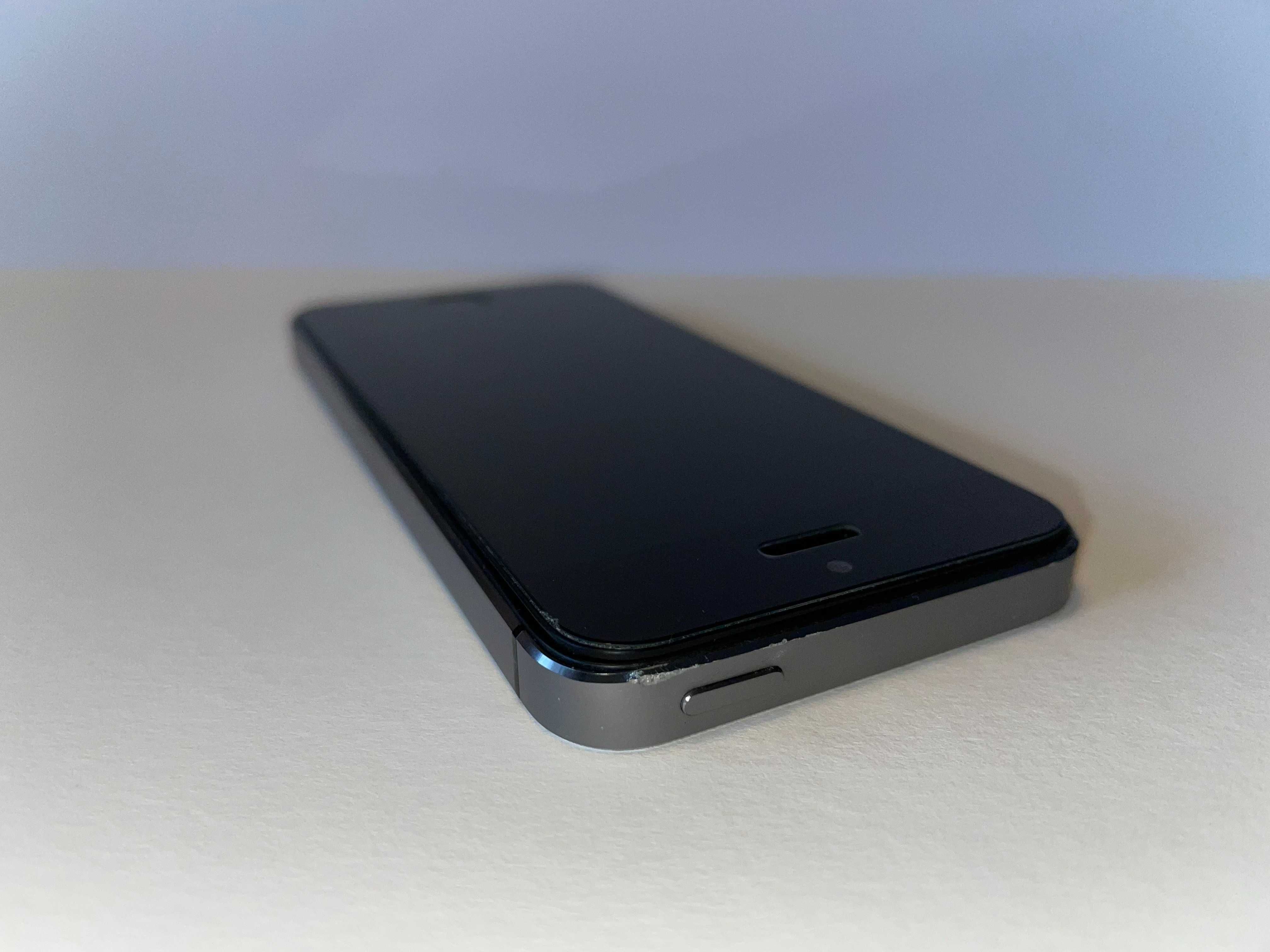 iPhone 5s 16GB Space Grey