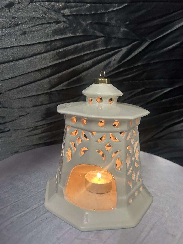 Lampion ceramiczny ażurowy ecru do zawieszenia z miejscem na świeczkę