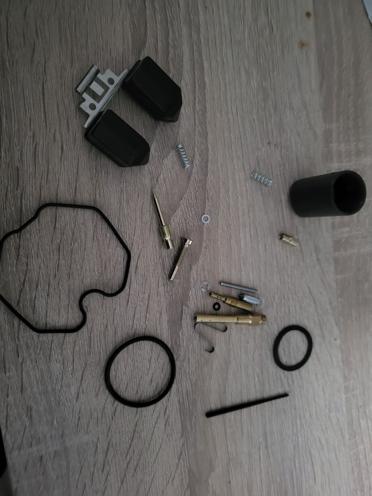 Zestaw naprawczy gaznika sym husy rex cm 125