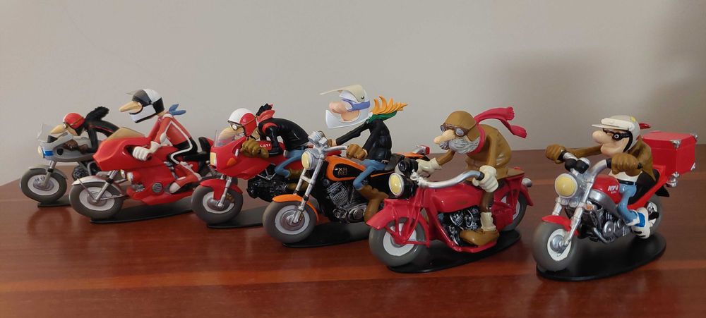 Figuras em resina Joe Bar Team
