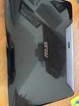 Asus R556L - uruchamiajacy sie