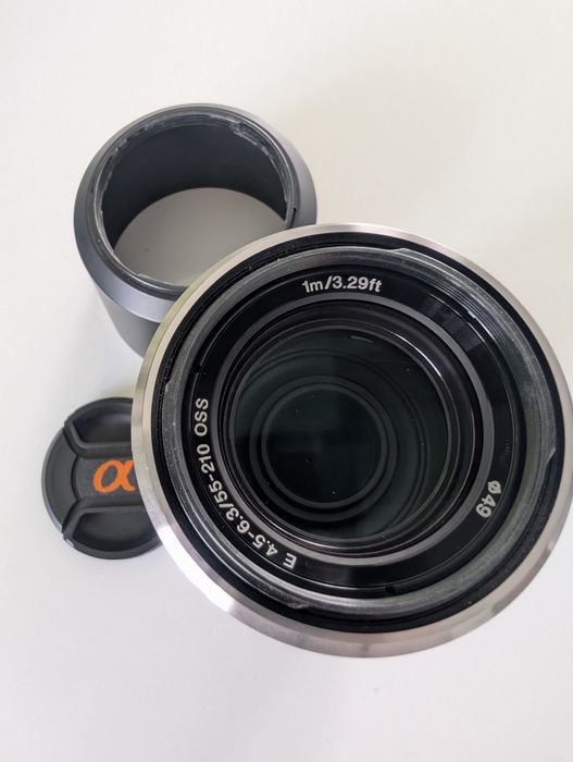 Sony a6300 z zestawem obiektywów i akcesoriów