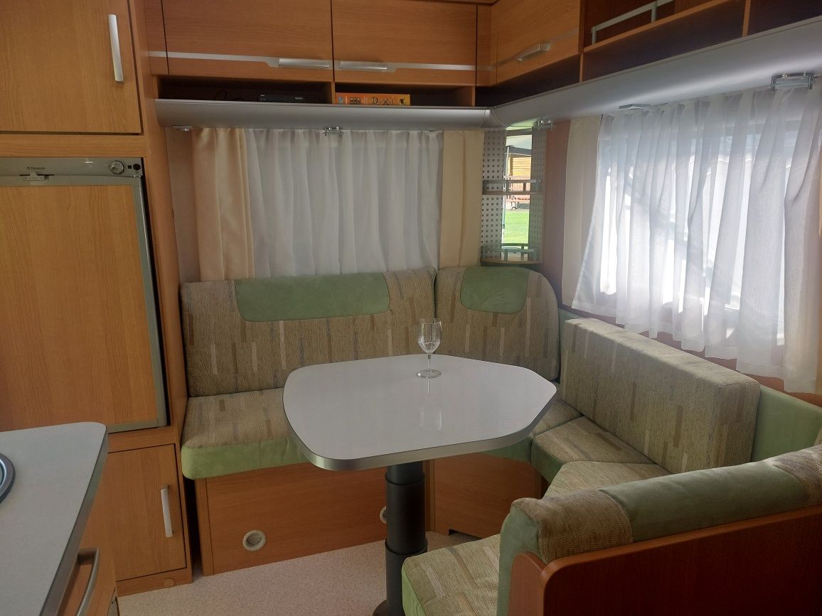 Przyczepa kempingowa Wilk S3 450 / 460