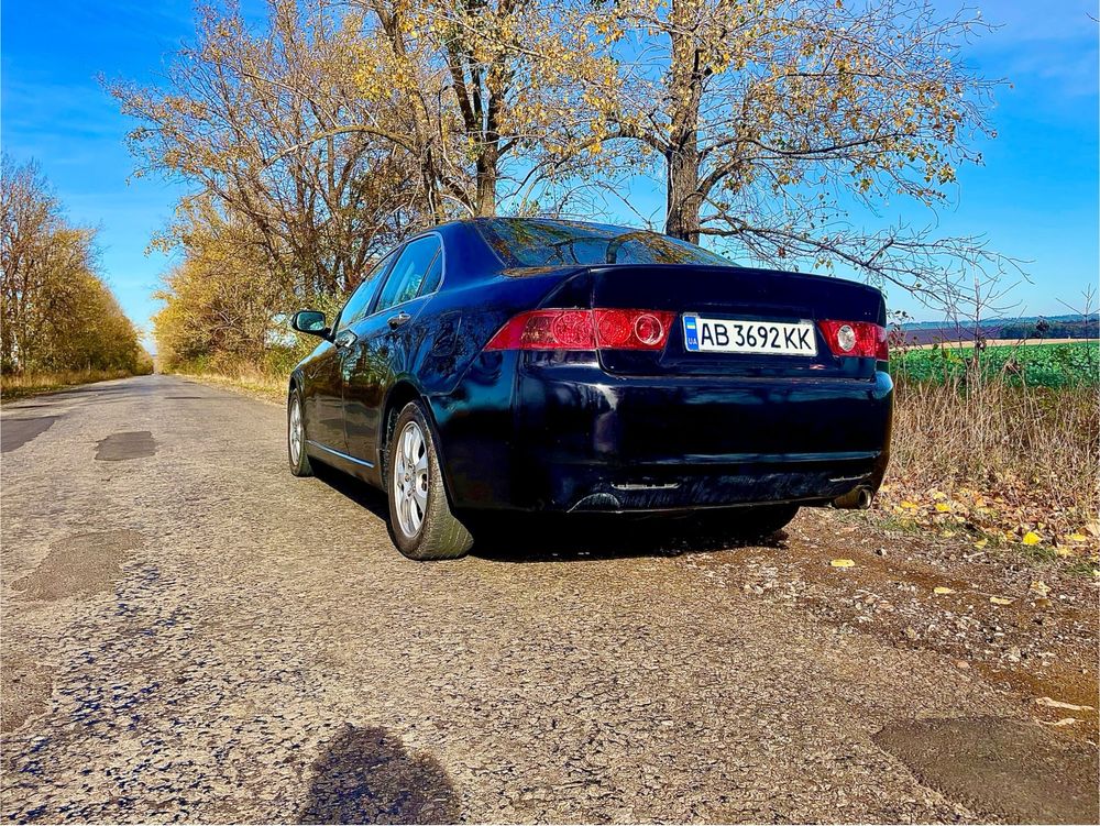 Honda Accord Хонда Аккорд 2.0 2004