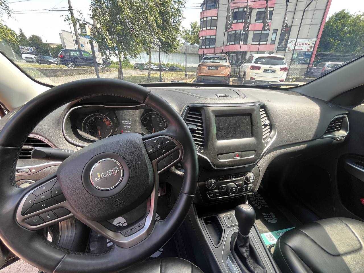 Jeep cherokee в кредит без авансу