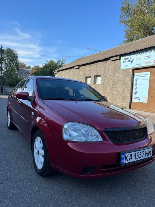 Chevralet lacertti 2012