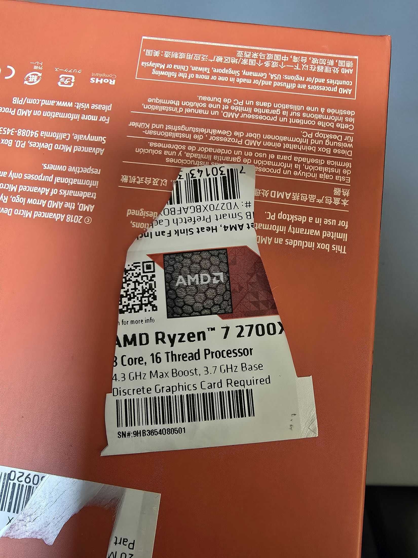 AMD Ryzen 7 2700X + oryginalne chłodzenie Wraith Prism