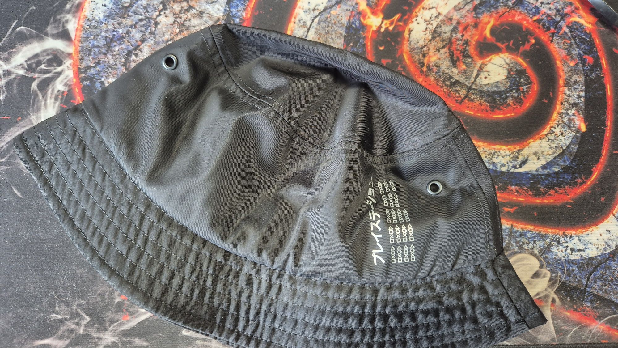 Bucket hat Playstation kapelusz Sony H&M