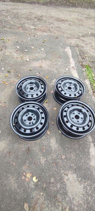 Диски R16 размер  5×112