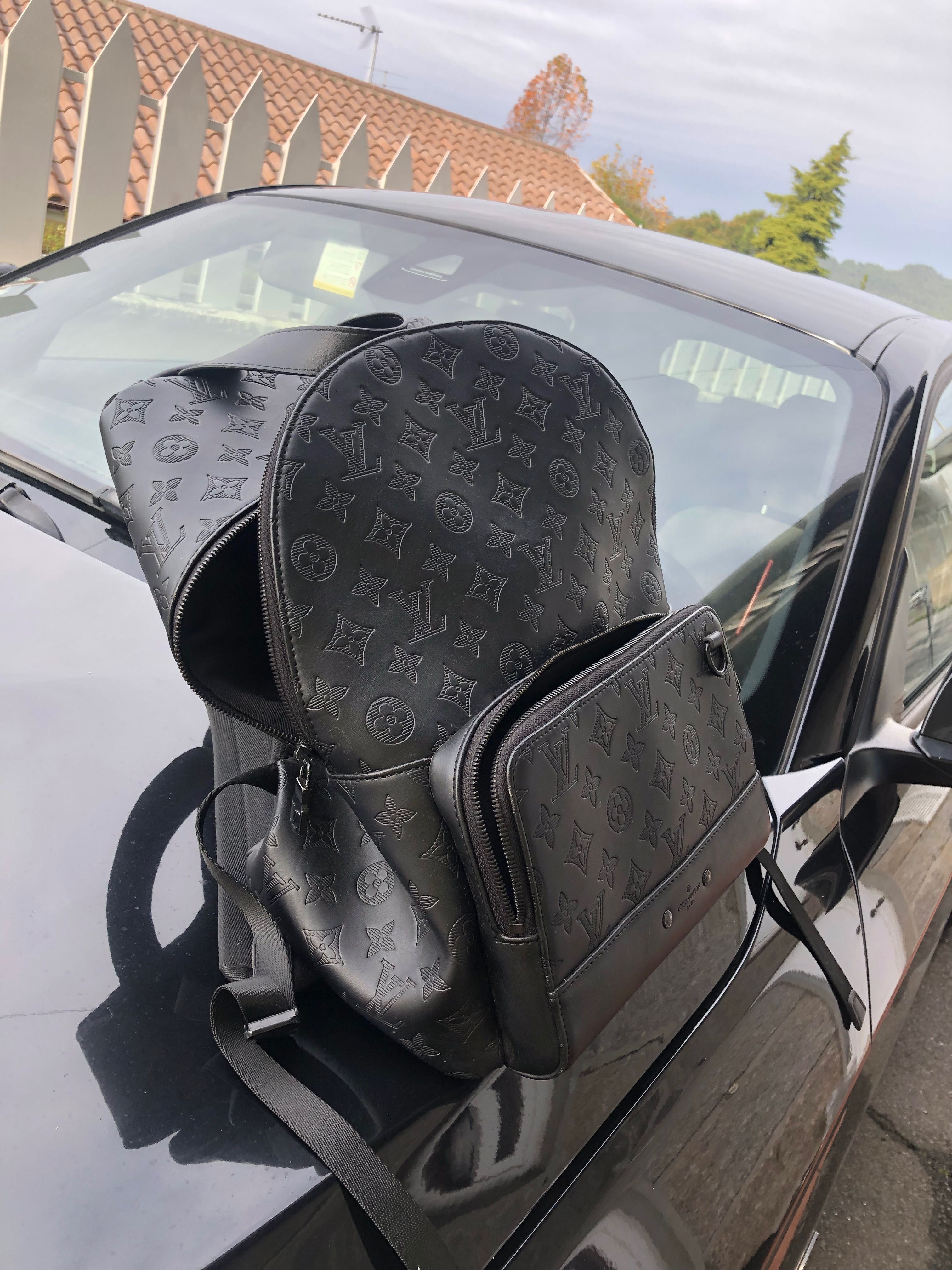 Mochila LV preta