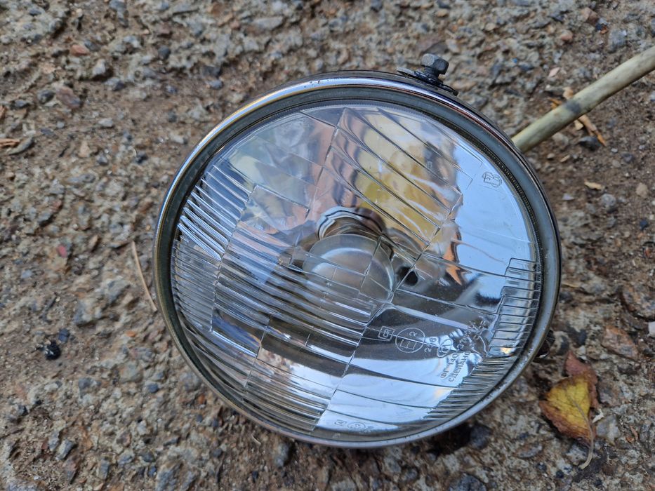 Фара Иж в хорошому стані