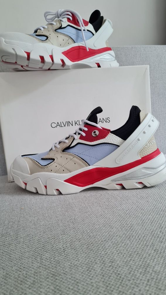 Sneakersy damskie Calvin Klein 39