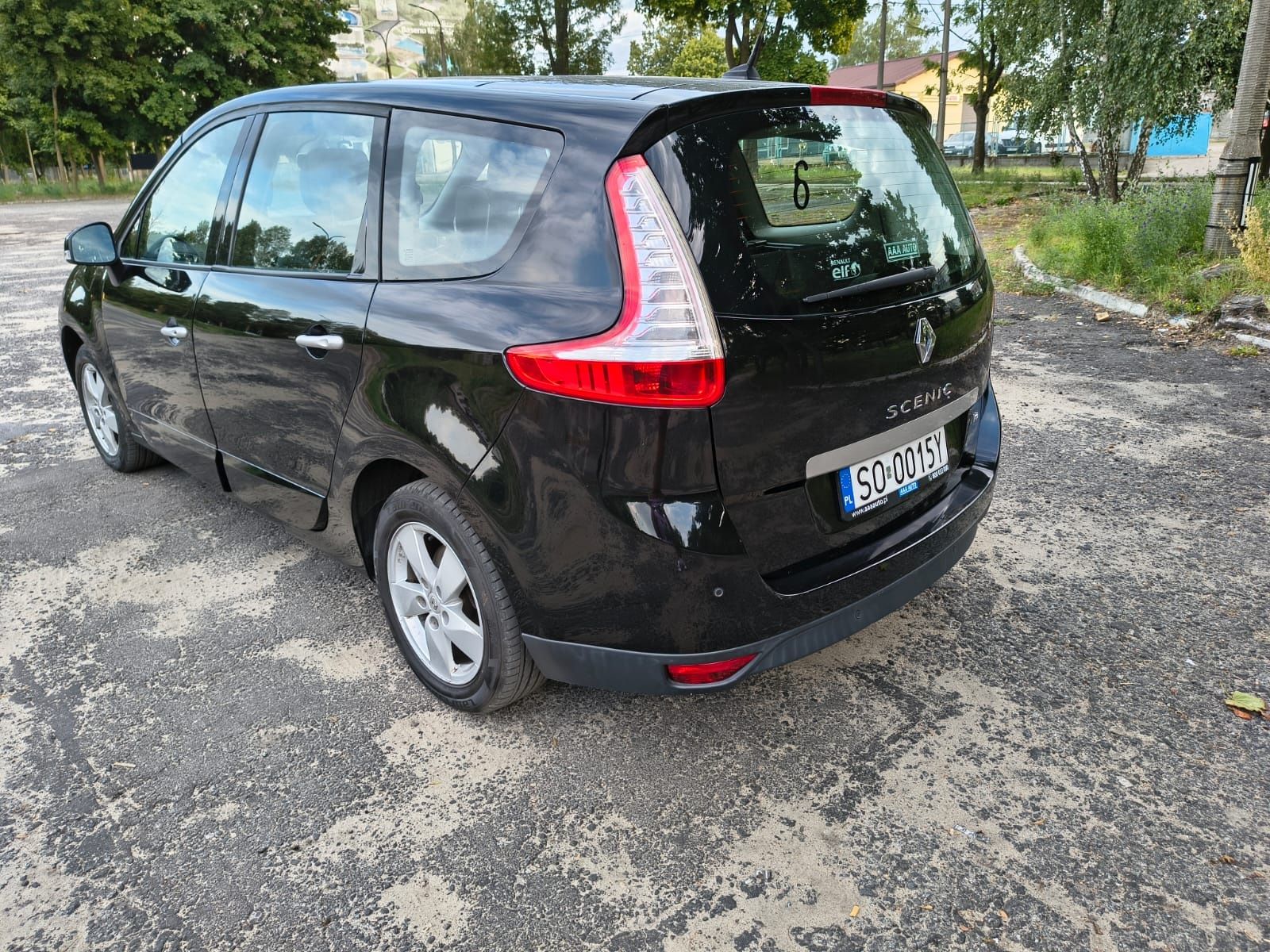 Renault grand Scenic 7 osòb instalacja  gazowa mocno doinwestowany