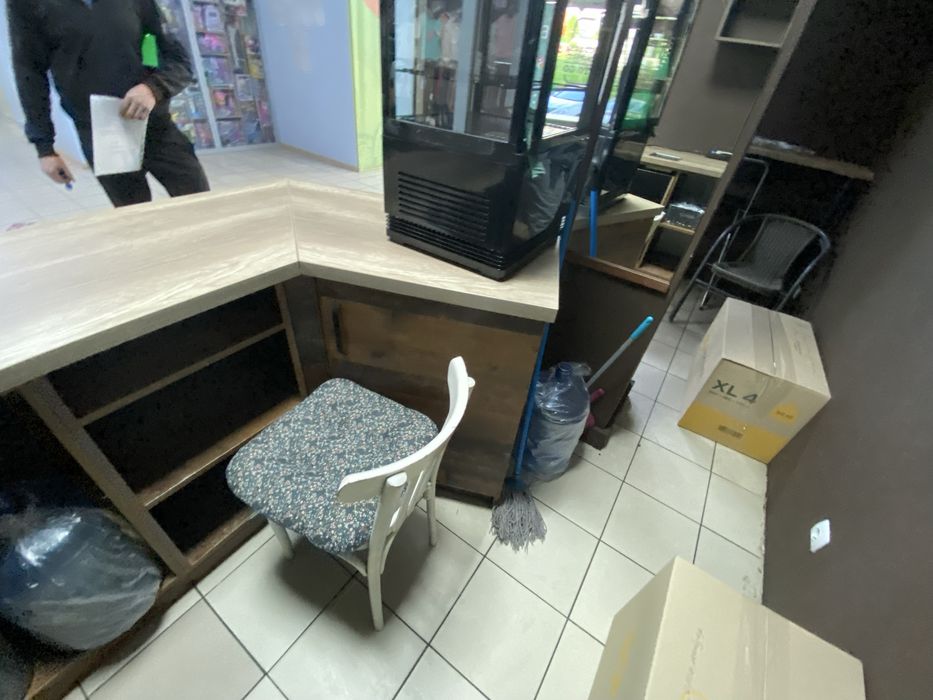 Стіл з трьох частин для кавʼярні,кафе