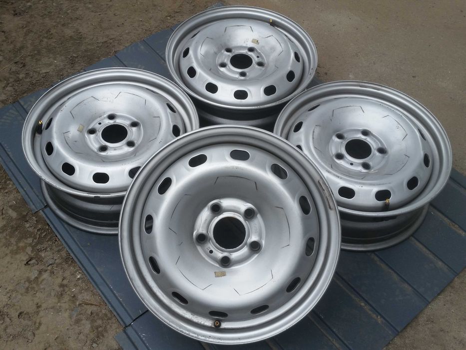 Стальные диски/Металеві диски R16 5x114.3 Talento/NV300/Vivaro/Trafic