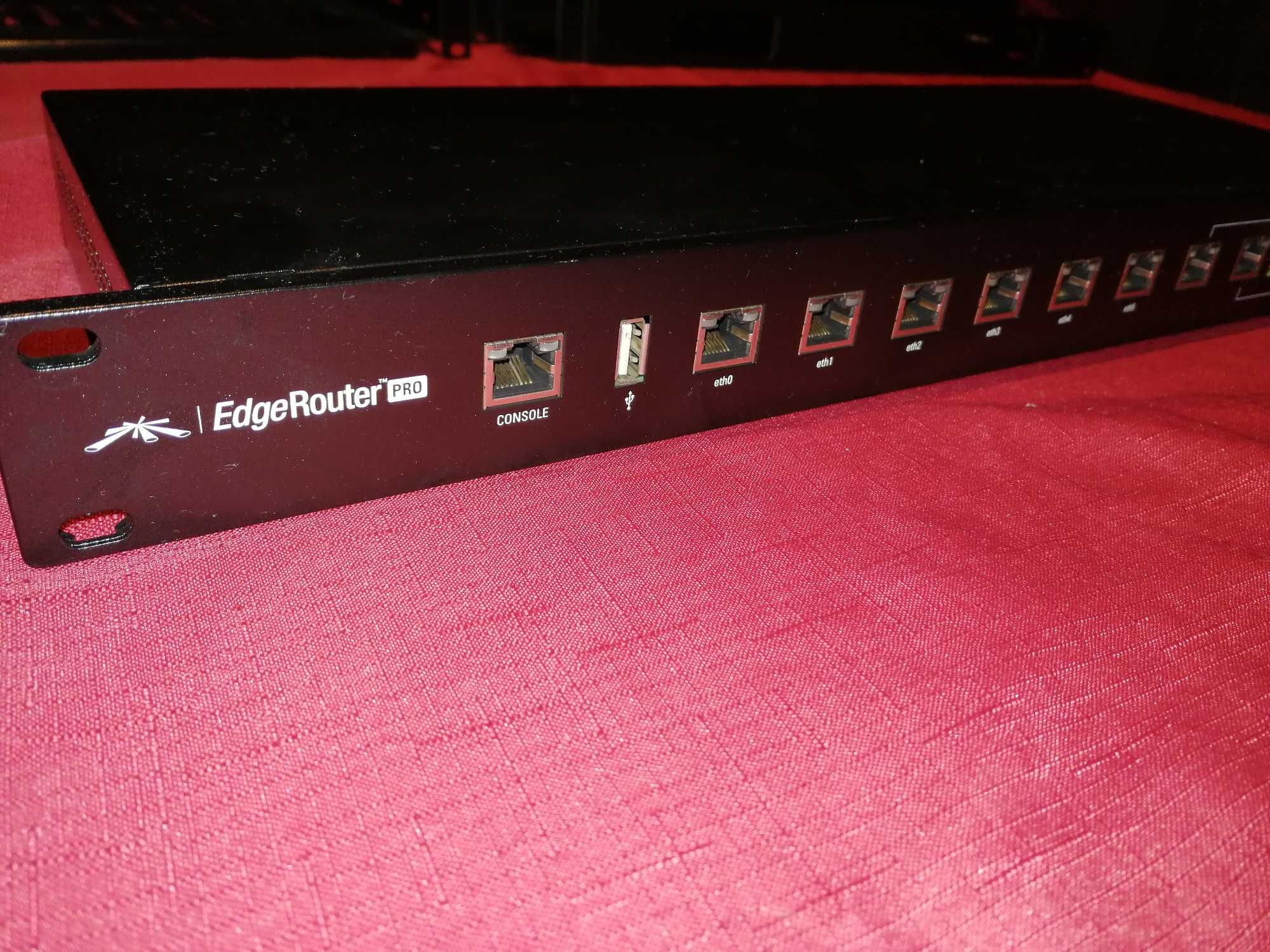 Ubiquiti EdgeRouter PRO  rack sfp