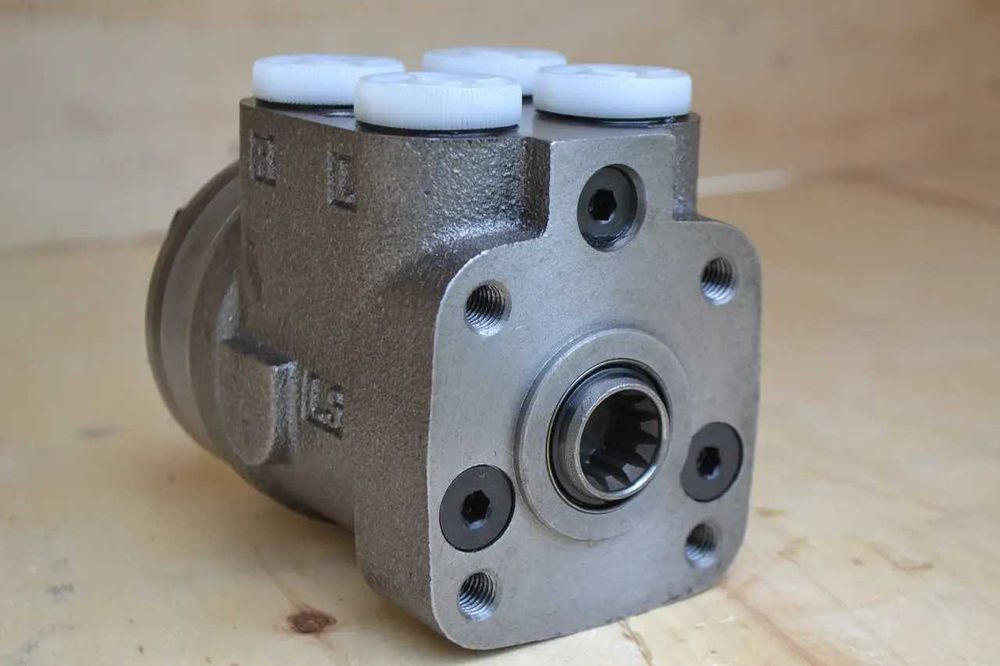 Насос дозатор MZ Болгарія 100/160/500л МТЗ, ЮМЗ, Т-16, 25, 40, Т-150