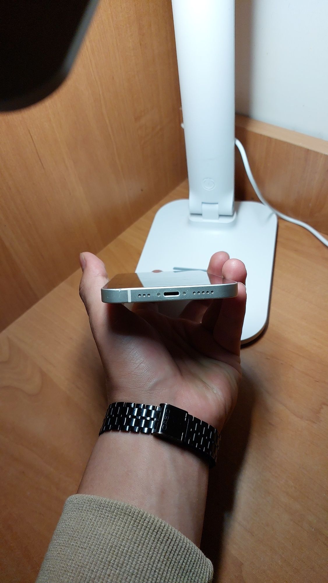 Продаётся IPhone 12 на 128гб
