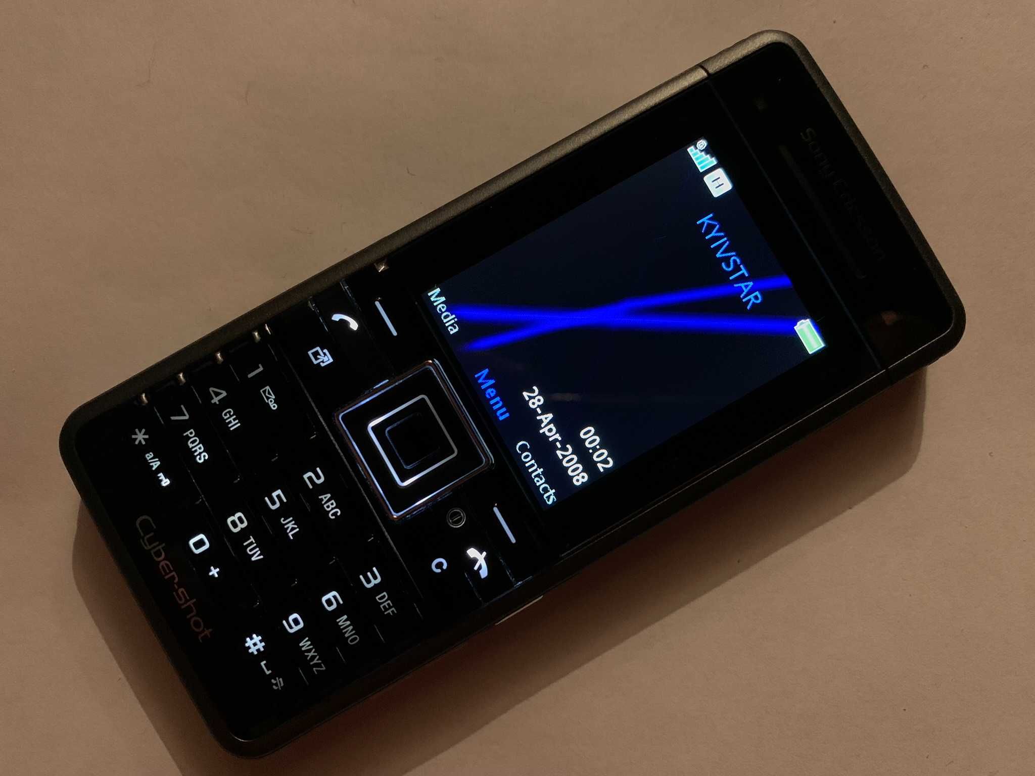 Sony Ericsson С902i - НОВИЙ ! - JAMES BOND 007 CASINO ROYALE раритет