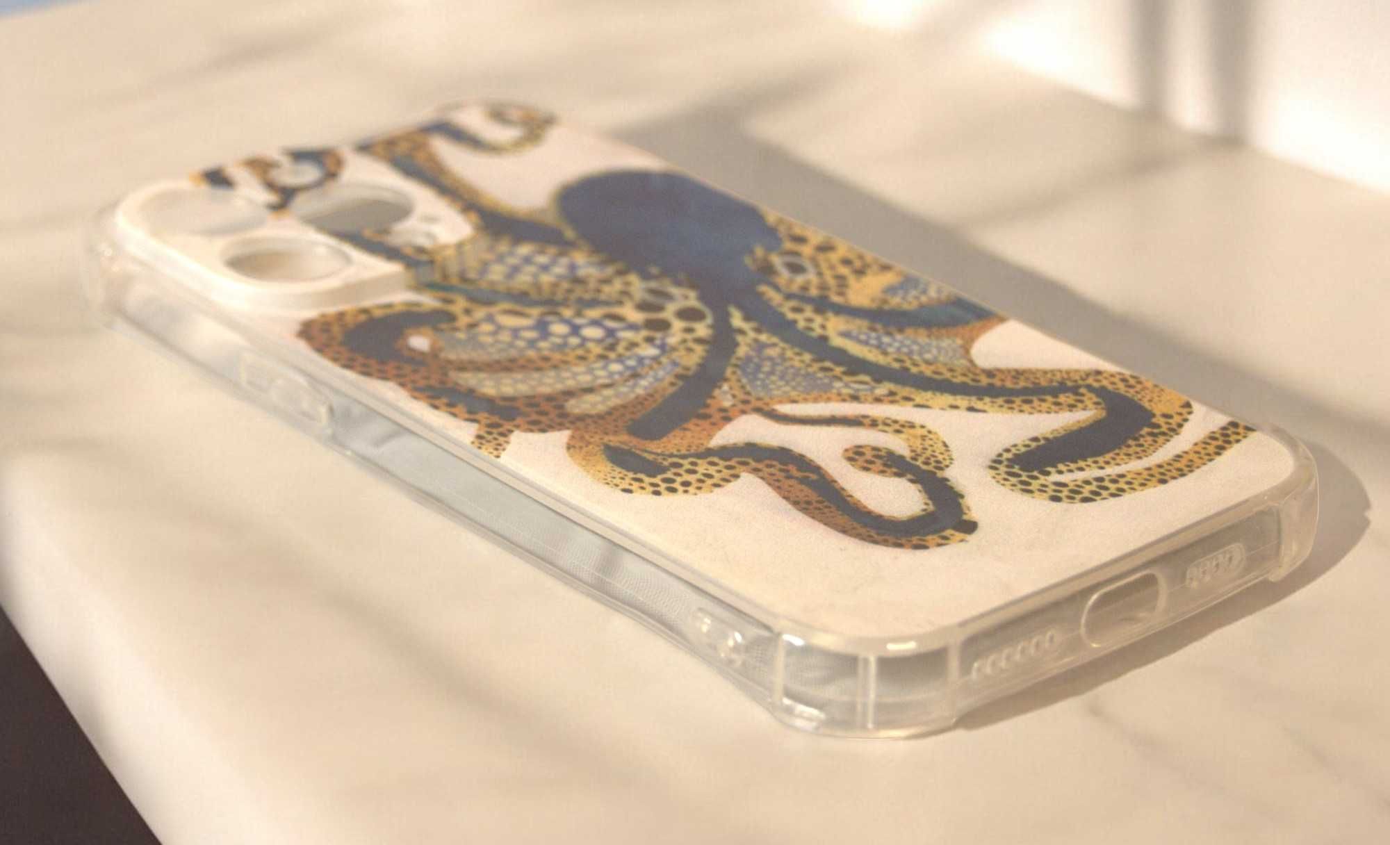 Etui na iPhone'a 13 Pro Max, wykonany z TPU.