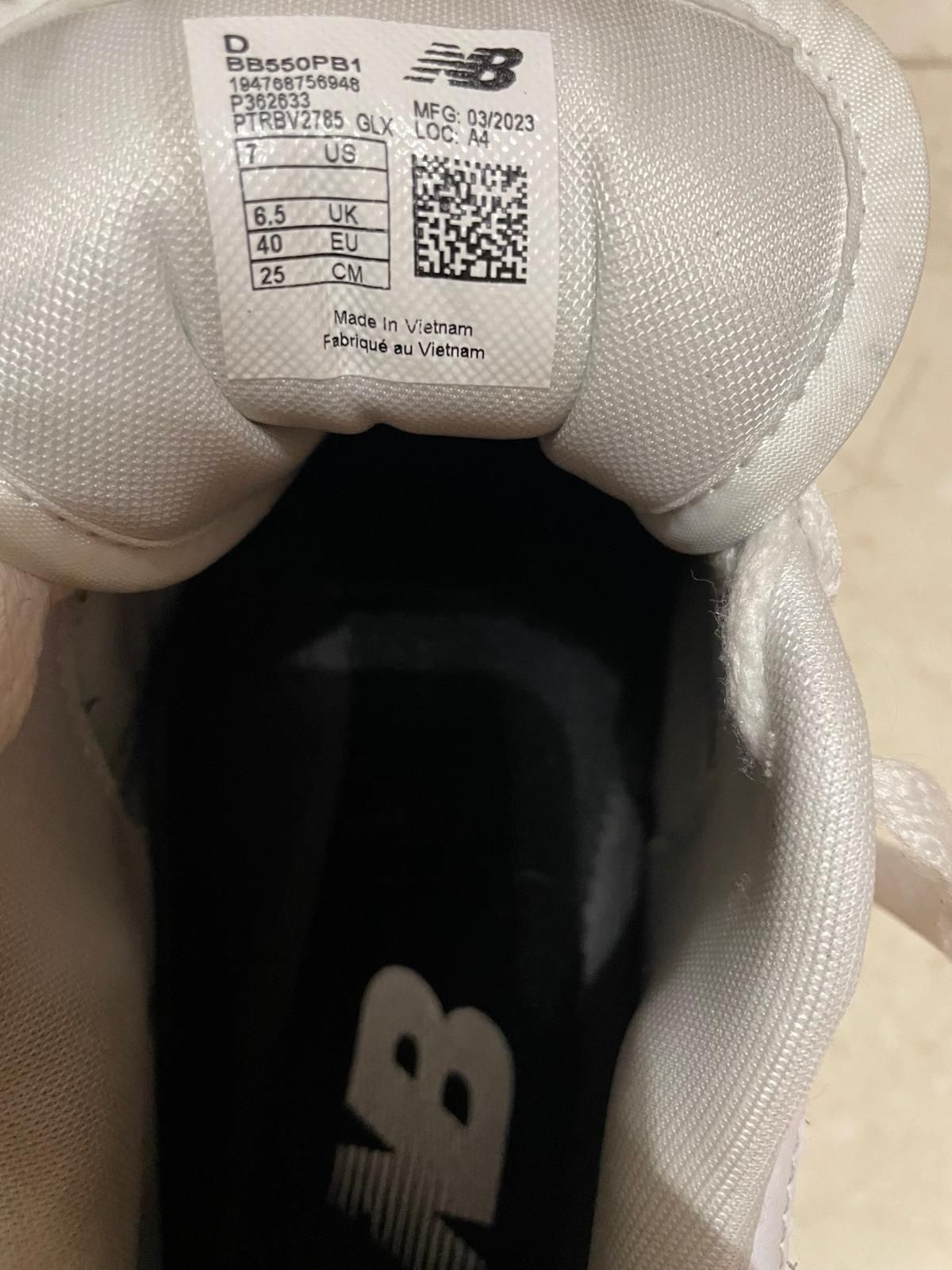 Sapatilhas New Balance 550 Brancas/Cinzentas