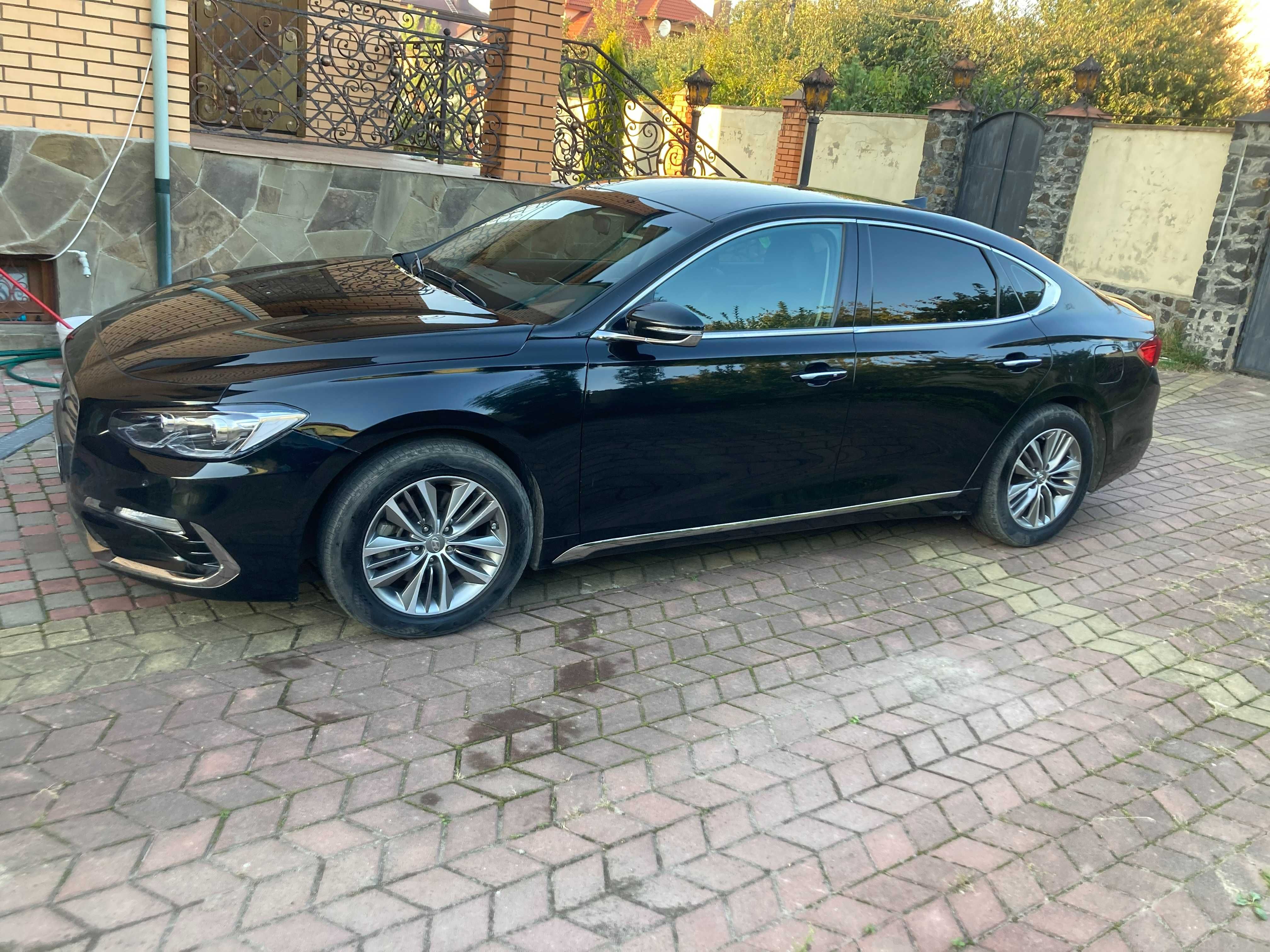 Продам авто Hyundai GRANDEUR IG 2019 року 3,0 л газ 60 тискм