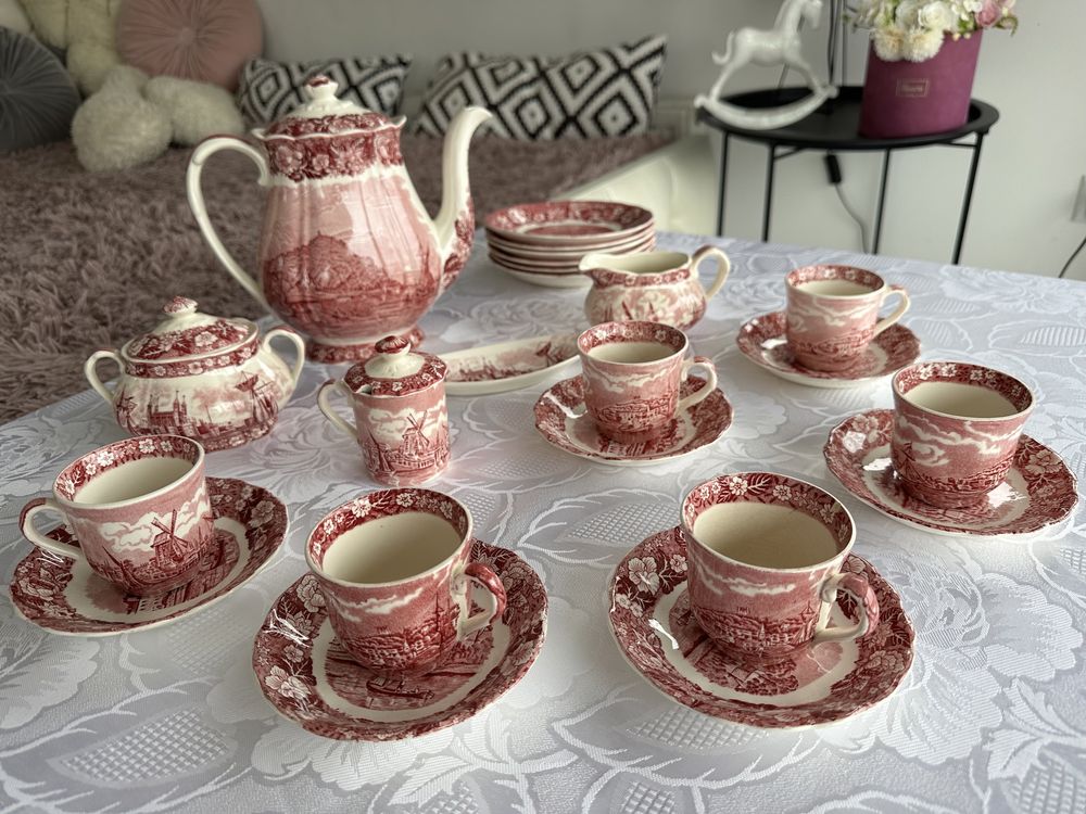 Kawowy zestaw angielskiej porcelany - różowy czerwony