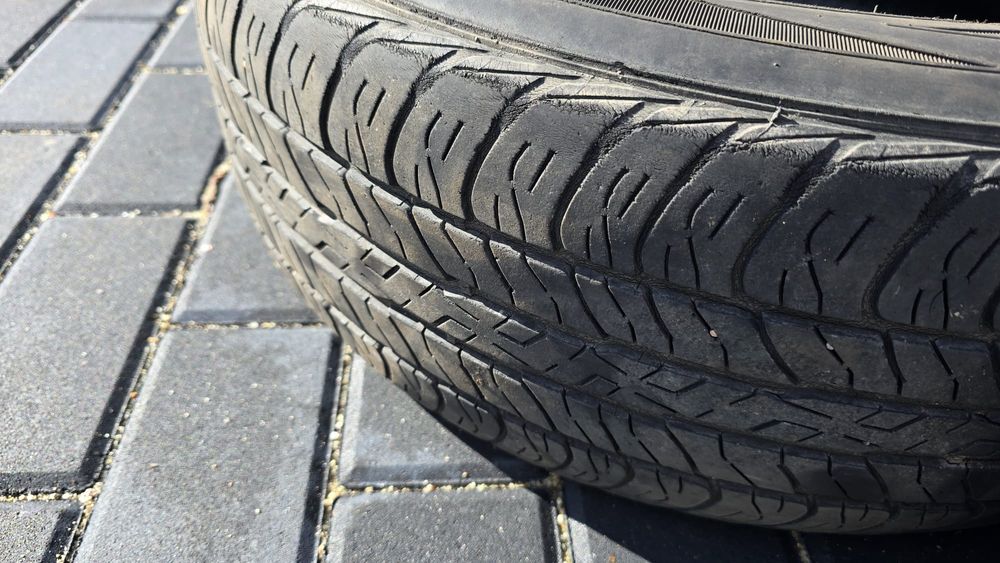 Opony DUNLOP letnie komplet 195/65 R15