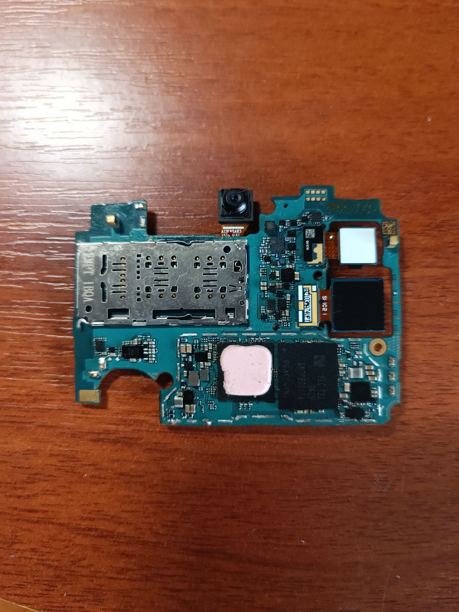 Продам основну плату від Samsung M12