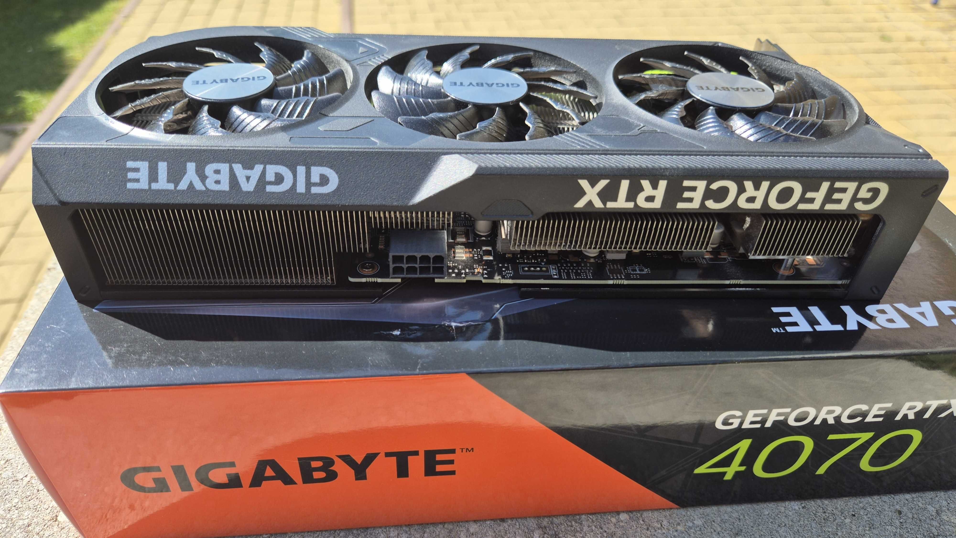 Gigabyte GeForce RTX 4070 WINDFORCE OC 12GB GDDR6X