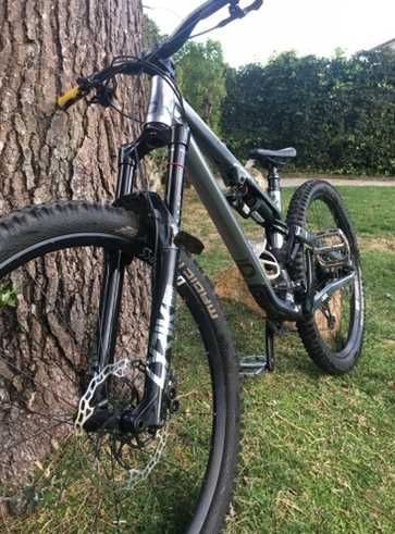 OPORTUNIDADE DE SONHO!! Commencal Meta AM 29 2021