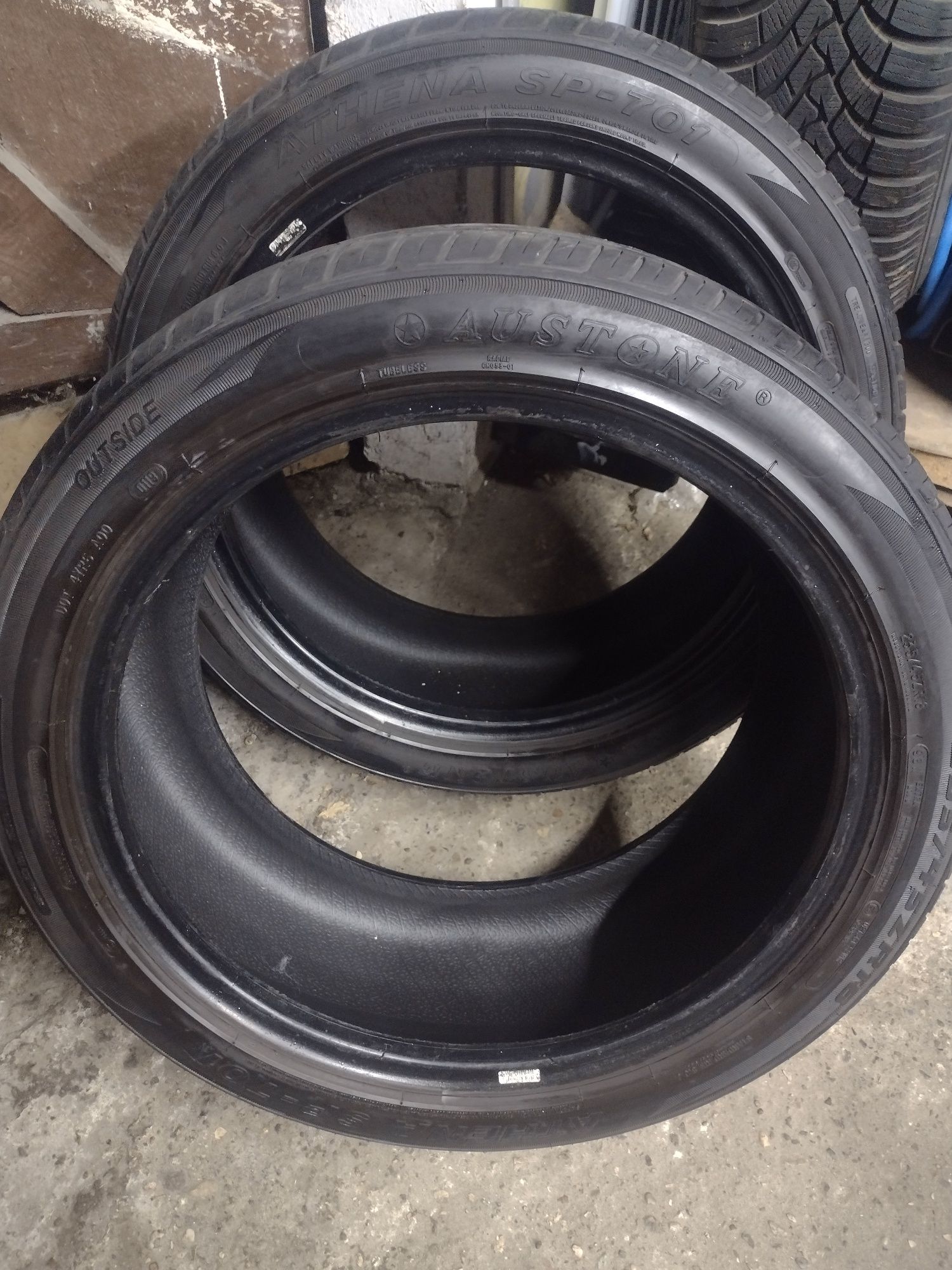 Opony 235/45/18 Austone Athena 2019r 5.6mm 2szt