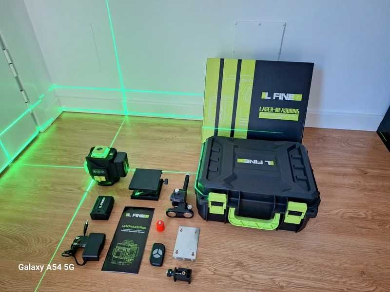 Nível laser 16 linhas 2 baterias 360 3D Autonivelante NOVO