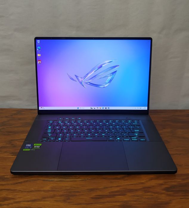 Asus Zephyrus G16 rtx4070 16озу 1тб 185H GU605