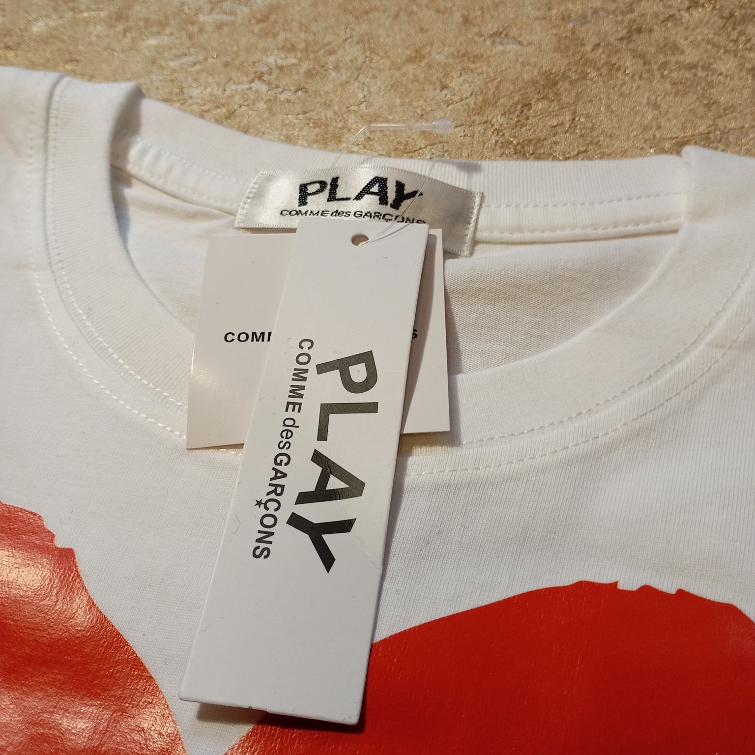 Футболка play CDG
