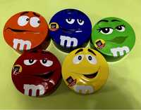 Металлическая банка m&m‘s в ассортименте