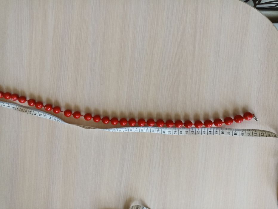 Віддам намисто б/в.