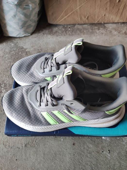 Продам кросівки чоловічі. ADIDAS..